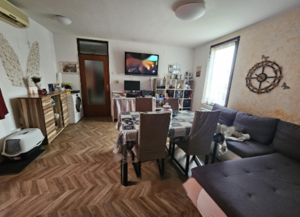 Квартира за 260 000 евро в Изоле, Словения