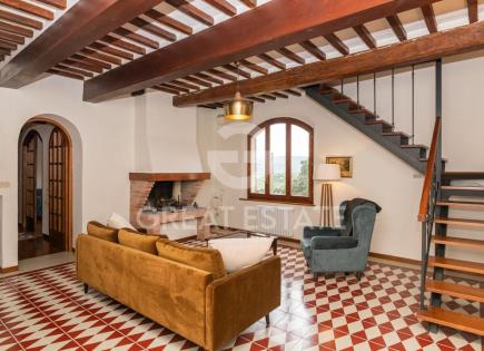 Апартаменты за 260 000 евро в Кьюси, Италия