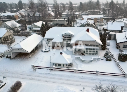 Дом за 988 000 евро в Вантаа, Финляндия