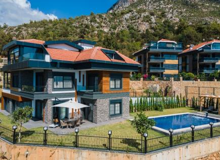 Вилла за 1 444 000 евро в Кестеле, Турция