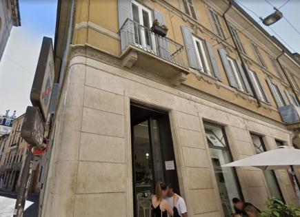 Кафе, ресторан за 590 000 евро в Милане, Италия