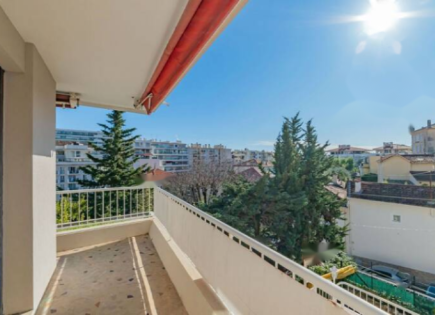 Квартира за 389 000 евро в Каннах, Франция
