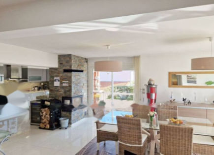 Квартира за 820 000 евро в Каннах, Франция