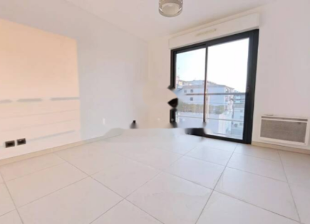 Квартира за 385 000 евро в Каннах, Франция