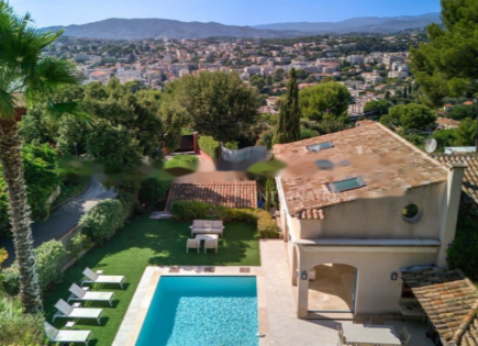 Квартира за 1 990 000 евро в Каннах, Франция