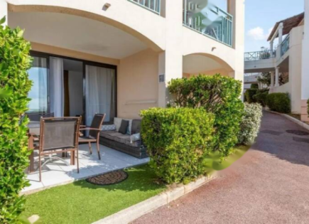 Квартира за 168 800 евро в Каннах, Франция