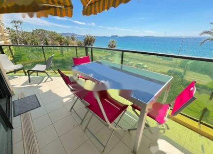 Квартира за 535 000 евро в Каннах, Франция