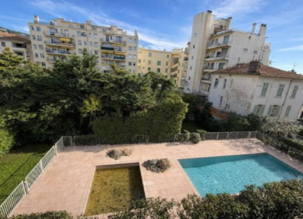 Квартира за 439 000 евро в Каннах, Франция