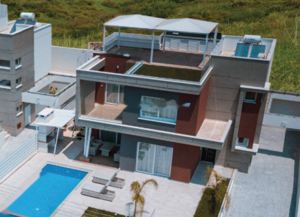 Квартира за 950 000 евро в Мутайяке, Кипр