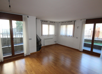 Квартира за 665 000 евро в Ордино, Андорра