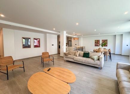 Апартаменты за 2 000 евро за месяц в Торревьехе, Испания