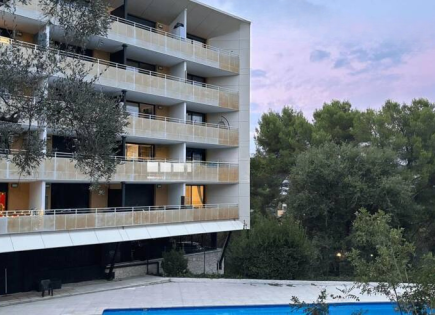 Квартира за 184 000 евро в Каннах, Франция