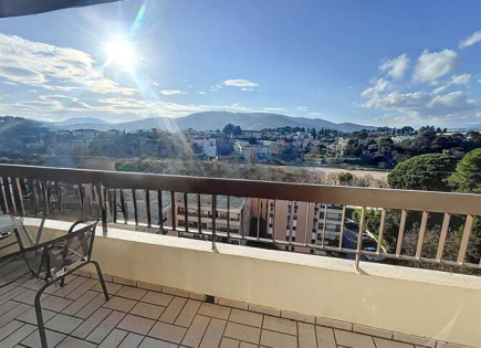 Квартира за 275 000 евро в Каннах, Франция