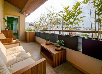 Квартира за 372 000 евро в Каннах, Франция