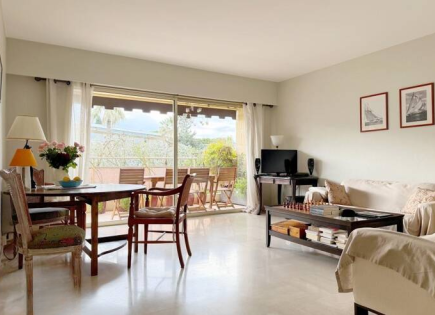 Квартира за 449 000 евро в Каннах, Франция