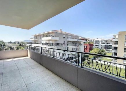 Квартира за 349 000 евро в Каннах, Франция