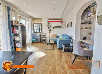 Квартира за 249 000 евро в Каннах, Франция