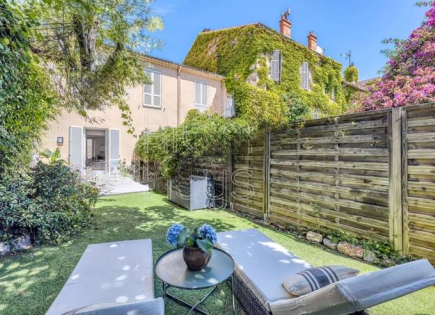 Квартира за 379 000 евро в Каннах, Франция