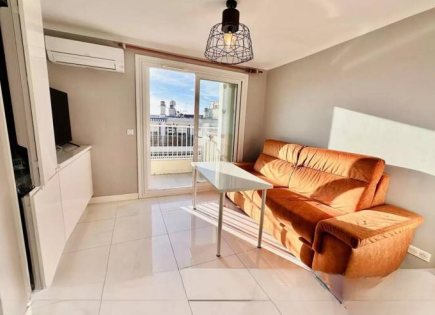 Квартира за 137 000 евро в Каннах, Франция