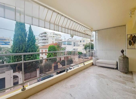 Квартира за 269 000 евро в Каннах, Франция