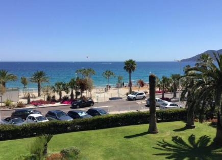 Квартира за 371 000 евро в Каннах, Франция