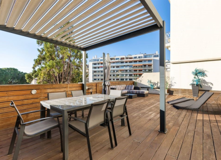 Квартира за 790 000 евро в Каннах, Франция