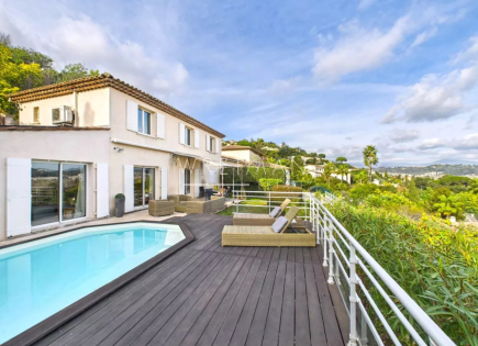 Квартира за 849 000 евро в Каннах, Франция