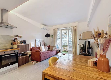 Квартира за 228 000 евро в Каннах, Франция