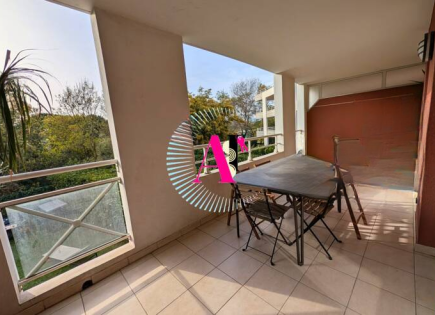 Квартира за 220 500 евро в Каннах, Франция