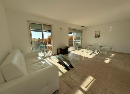 Квартира за 579 000 евро в Каннах, Франция