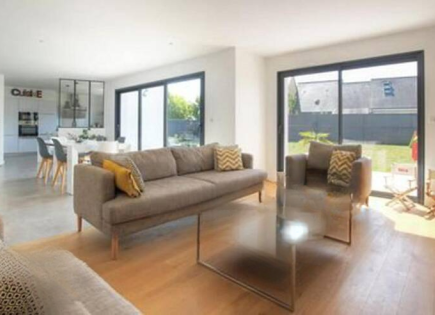 Квартира за 365 600 евро в Каннах, Франция