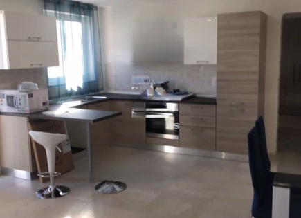 Квартира за 360 000 евро в Сан-Лоренце, Мальта