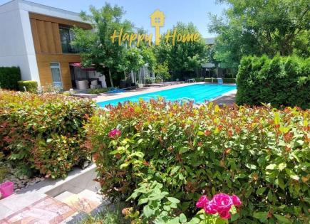 Таунхаус за 365 000 евро в Сарафово, Болгария