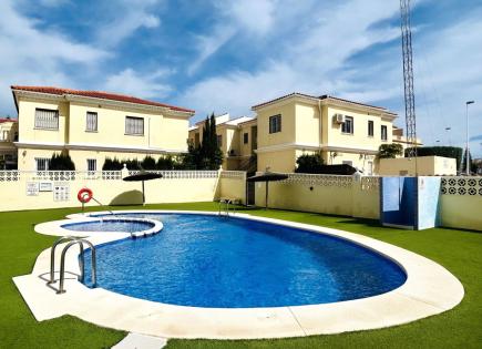 Квартира за 1 500 евро за месяц в Торревьехе, Испания