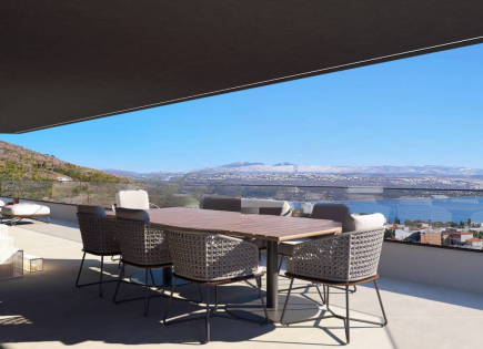 Квартира за 955 000 евро в Опатии, Хорватия