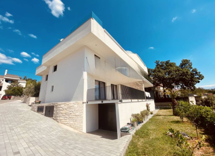 Дом за 1 300 000 евро в Опатии, Хорватия