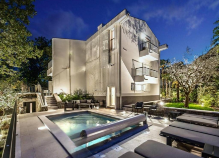 Дом за 1 950 000 евро в Опатии, Хорватия