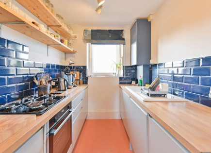 Квартира за 373 750 евро в Лондоне, Великобритания