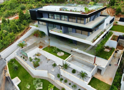 Квартира за 558 000 евро в Опатии, Хорватия