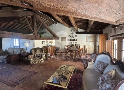 Апартаменты за 390 000 евро в Монтепульчано, Италия