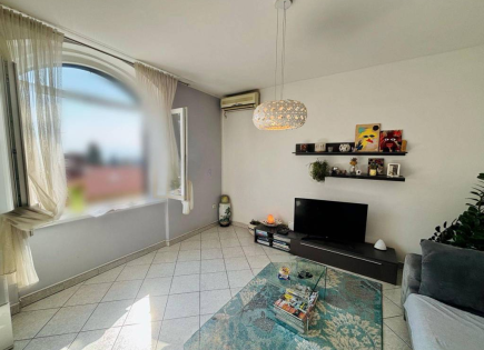 Квартира за 420 000 евро в Опатии, Хорватия