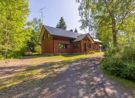 Дом за 89 000 евро в Хуитинен, Финляндия