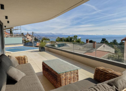 Квартира за 985 000 евро в Опатии, Хорватия