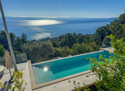 Квартира за 450 000 евро в Опатии, Хорватия