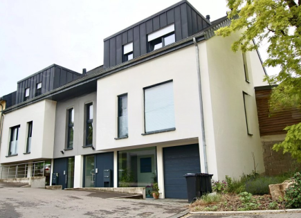 Квартира за 898 000 евро в Люксембурге, Люксембург