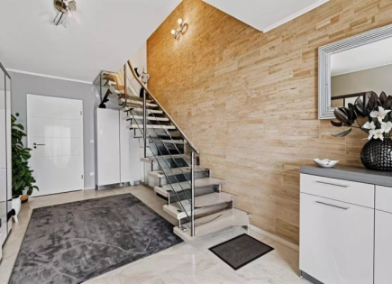 Квартира за 879 500 евро в Люксембурге, Люксембург