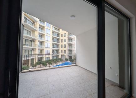 Квартира за 213 000 евро в Бечичи, Черногория