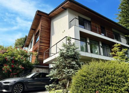 Дом за 739 000 евро в Рогашка-Слатине, Словения