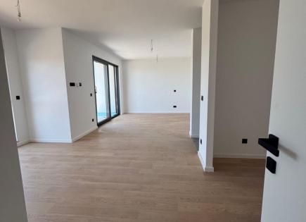 Квартира за 216 000 евро в Умаге, Хорватия