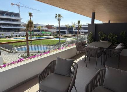 Апартаменты за 2 250 евро за месяц в Торревьехе, Испания